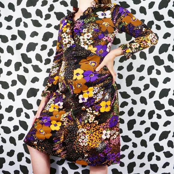 Vintage 70s Floral Ruffle Midi Dress - Picture 3 of 4